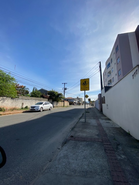 Apartamento para alugar com 2 quartos, 65m² - Foto 15
