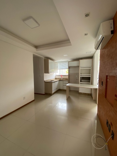 Apartamento à venda com 3 quartos, 47m² - Foto 5