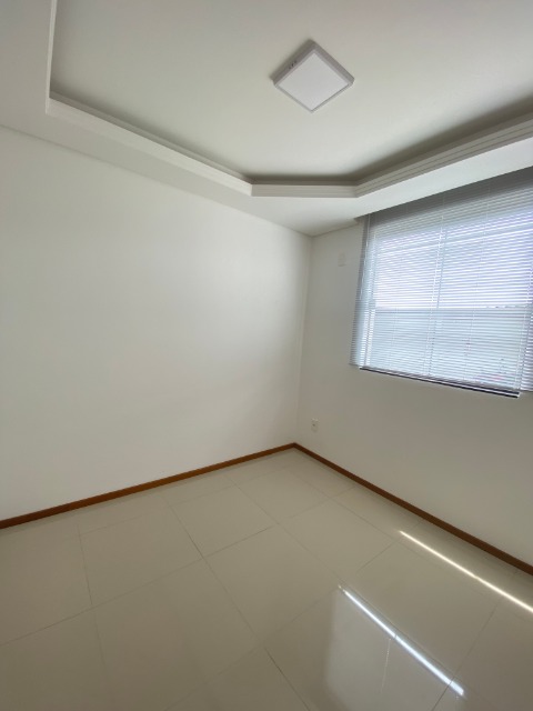 Apartamento à venda com 3 quartos, 47m² - Foto 17