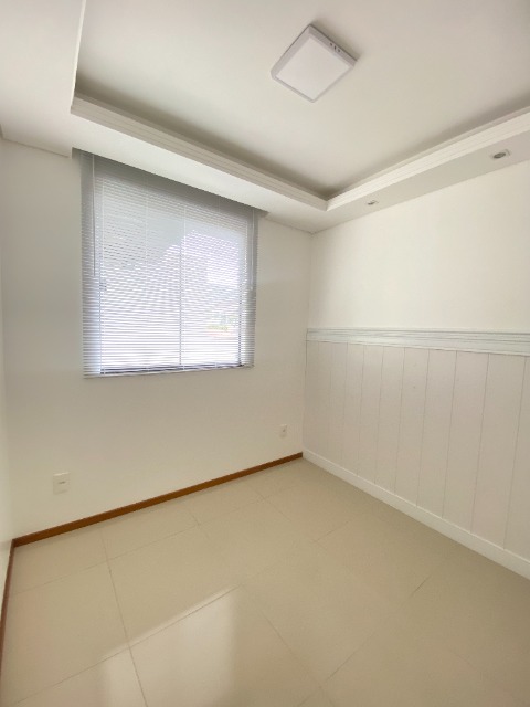 Apartamento à venda com 3 quartos, 47m² - Foto 15