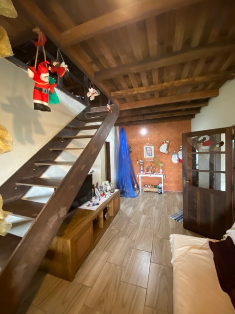 Casa à venda com 4 quartos, 300m² - Foto 15