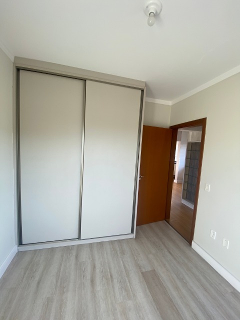 Apartamento à venda com 2 quartos, 54m² - Foto 14