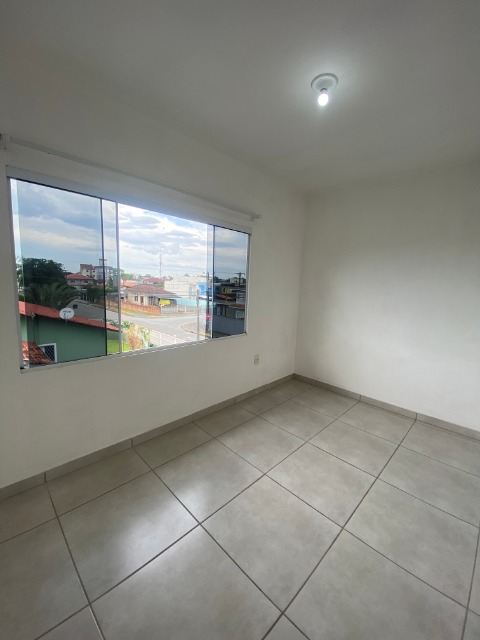 Apartamento à venda com 2 quartos, 34m² - Foto 4