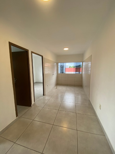 Apartamento à venda com 2 quartos, 34m² - Foto 2