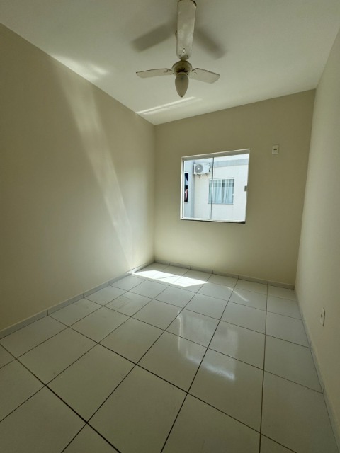 Apartamento para alugar com 2 quartos, 60m² - Foto 10