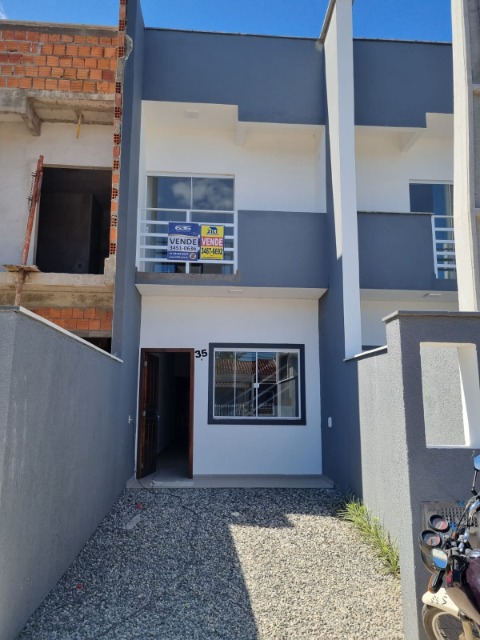 Sobrado à venda com 2 quartos, 57m² - Foto 1