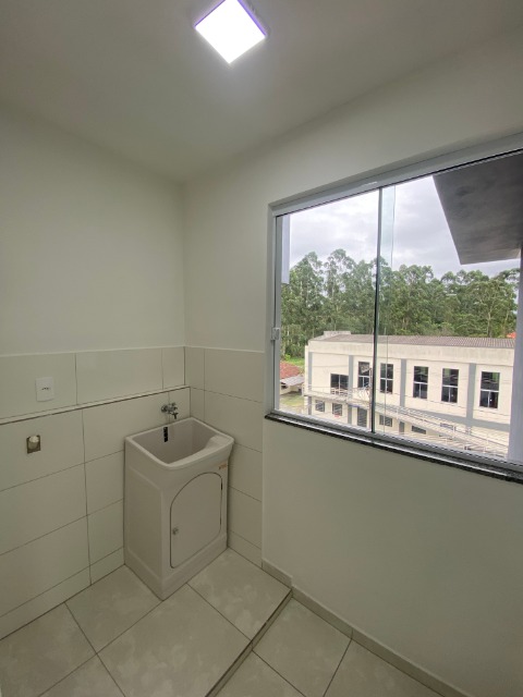 Apartamento para alugar com 3 quartos, 82m² - Foto 11