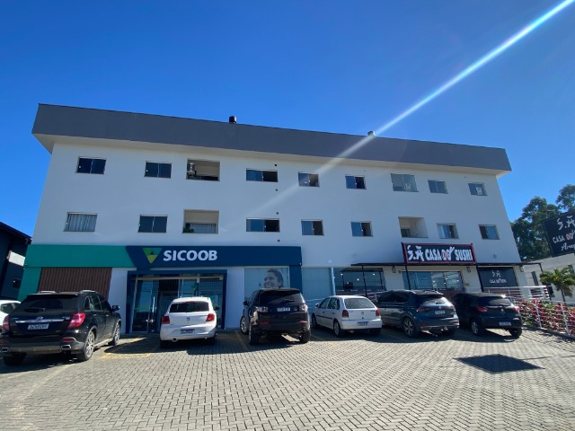 Apartamento para alugar com 3 quartos, 82m² - Foto 1