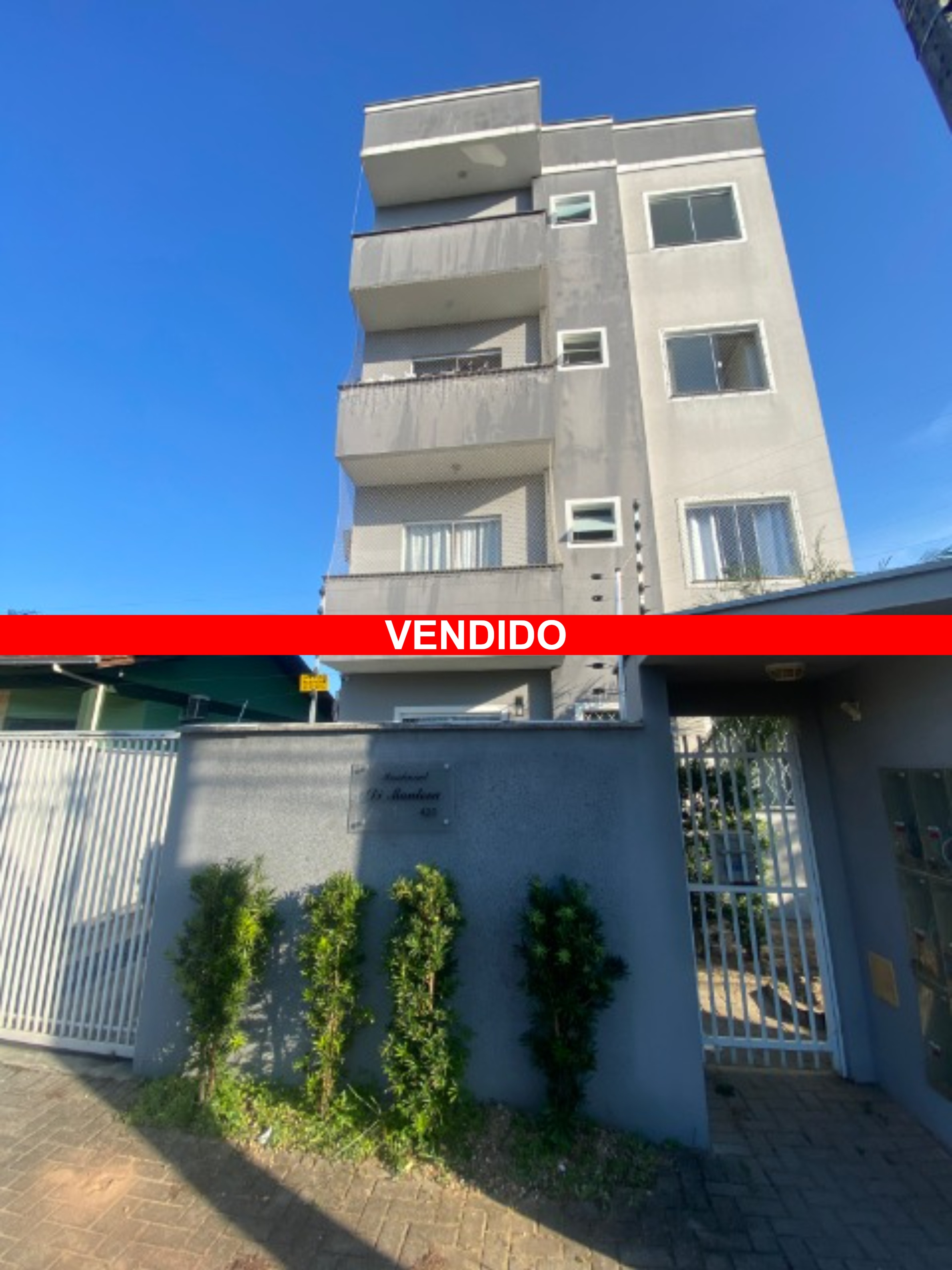 Apartamento à venda com 2 quartos, 54m² - Foto 1