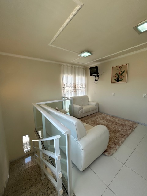 Sobrado à venda com 3 quartos, 308m² - Foto 11