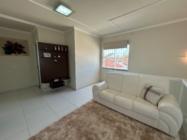 Sobrado à venda com 3 quartos, 308m² - Foto 13