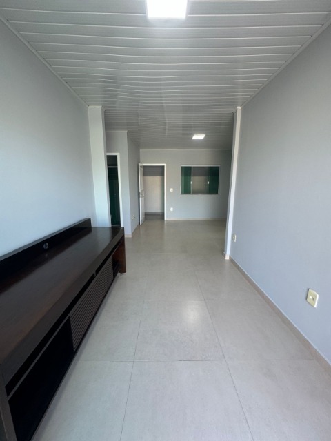 Casa para alugar com 3 quartos, 115m² - Foto 2