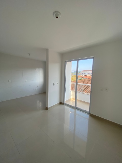 Apartamento à venda com 2 quartos, 57m² - Foto 3