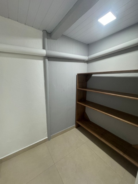 Casa para alugar com 3 quartos, 115m² - Foto 24