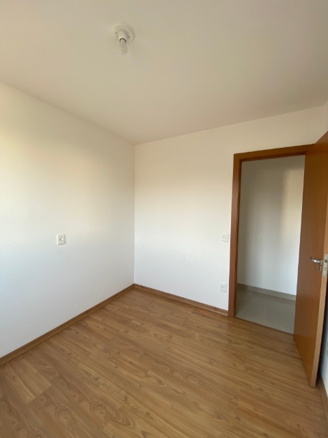 Apartamento à venda com 2 quartos, 57m² - Foto 9