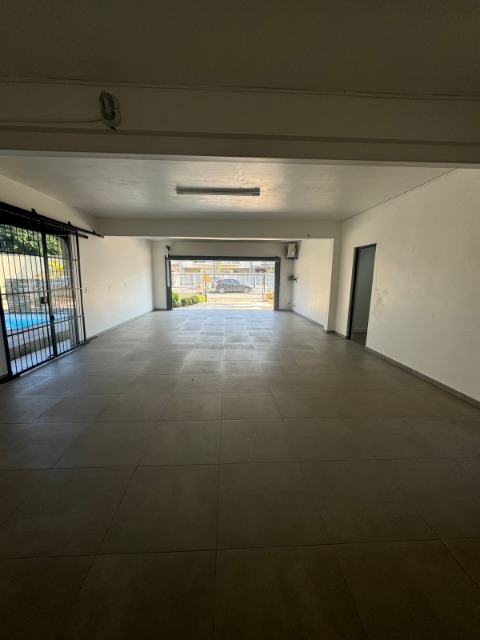 Sobrado para alugar com 4 quartos, 200m² - Foto 35