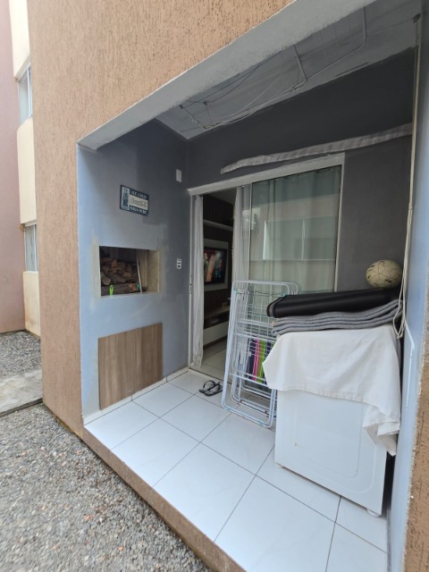 Apartamento à venda com 2 quartos, 76m² - Foto 10