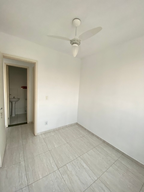 Apartamento à venda com 2 quartos, 44m² - Foto 11