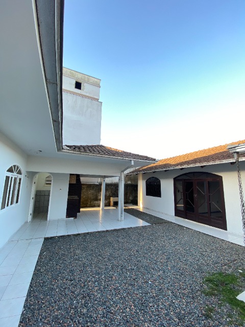 Casa à venda com 3 quartos, 105m² - Foto 17