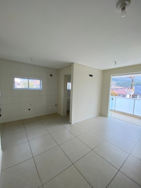 Apartamento à venda com 3 quartos, 60m² - Foto 7