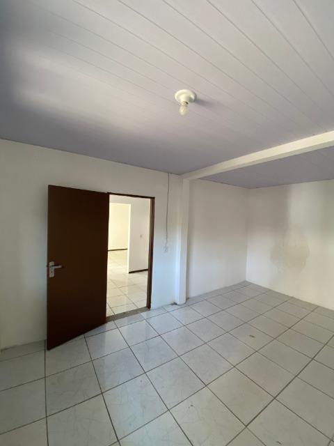 Casa para alugar com 2 quartos, 55m² - Foto 7