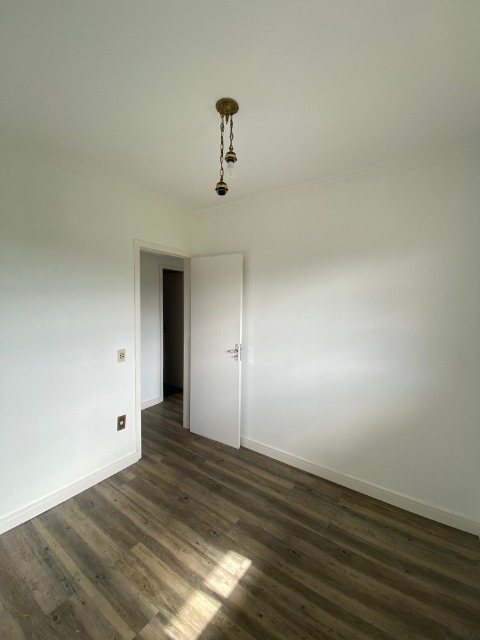 Apartamento para alugar com 3 quartos, 70m² - Foto 7