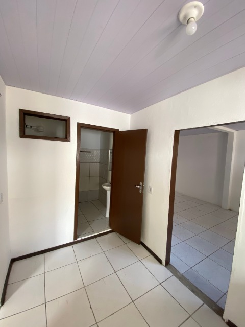 Casa para alugar com 2 quartos, 55m² - Foto 8