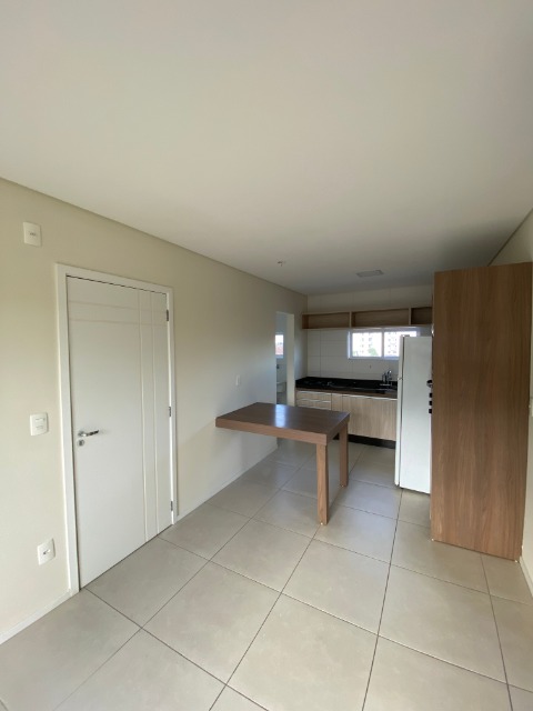 Apartamento para alugar com 2 quartos, 51m² - Foto 3