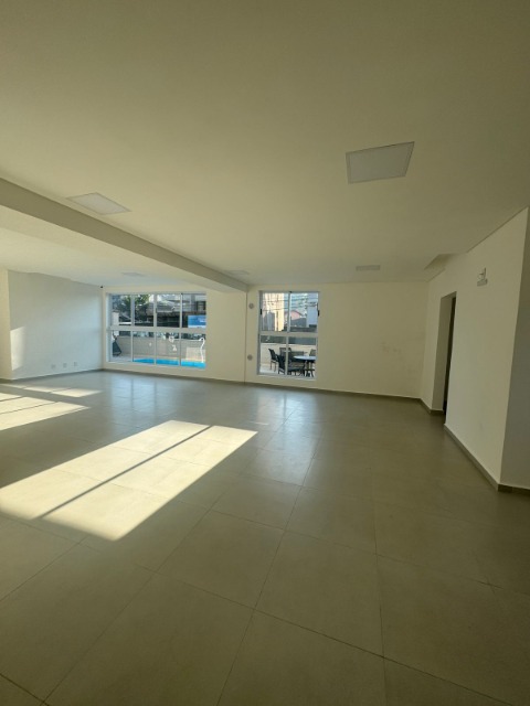 Apartamento para alugar com 2 quartos, 67m² - Foto 22