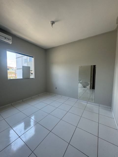 Apartamento para alugar com 2 quartos, 60m² - Foto 8