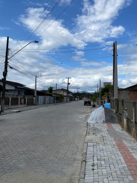 Terreno à venda com 3 quartos, 360m² - Foto 2