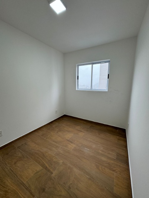 Apartamento para alugar com 2 quartos, 67m² - Foto 10