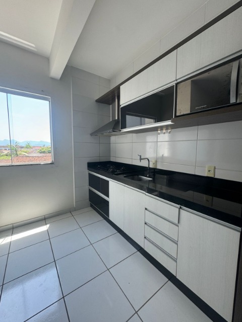 Apartamento para alugar com 2 quartos, 60m² - Foto 4