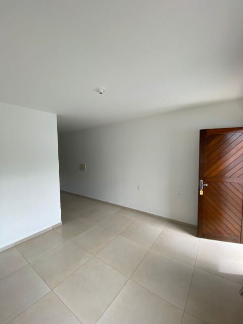 Casa para alugar com 2 quartos, 74m² - Foto 4