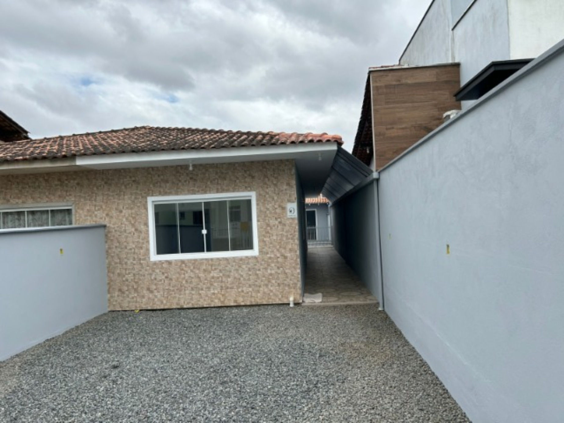 Casa para alugar com 2 quartos, 60m² - Foto 1