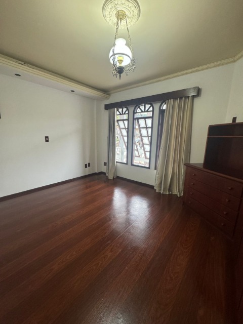 Apartamento para alugar com 2 quartos, 90m² - Foto 5