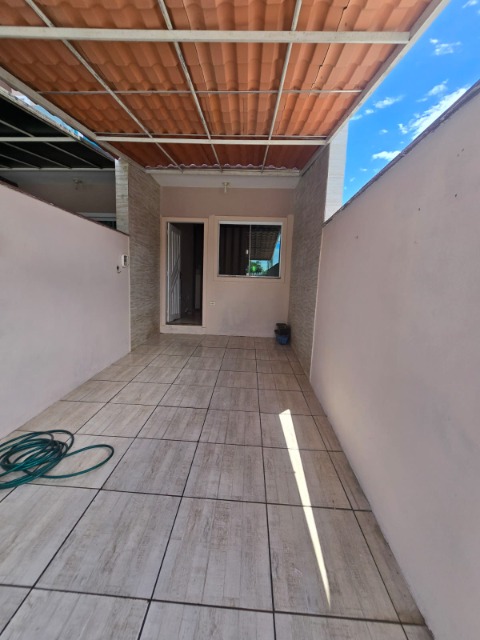 Sobrado à venda com 2 quartos, 62m² - Foto 1