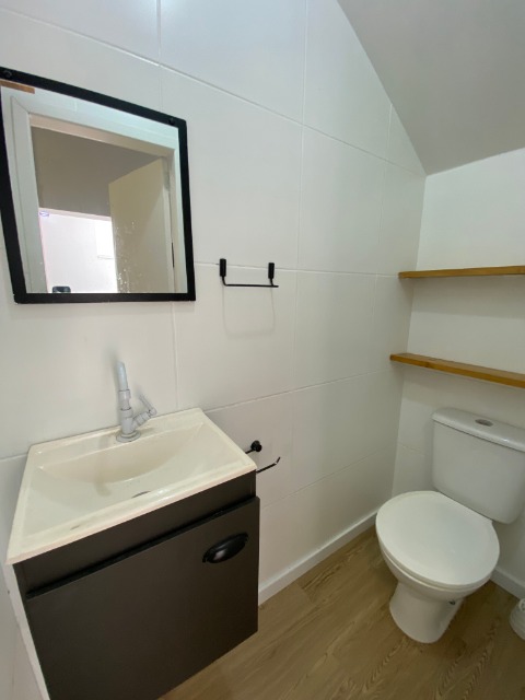 Sobrado para alugar com 2 quartos, 51m² - Foto 5