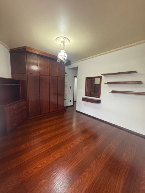 Apartamento para alugar com 2 quartos, 90m² - Foto 6