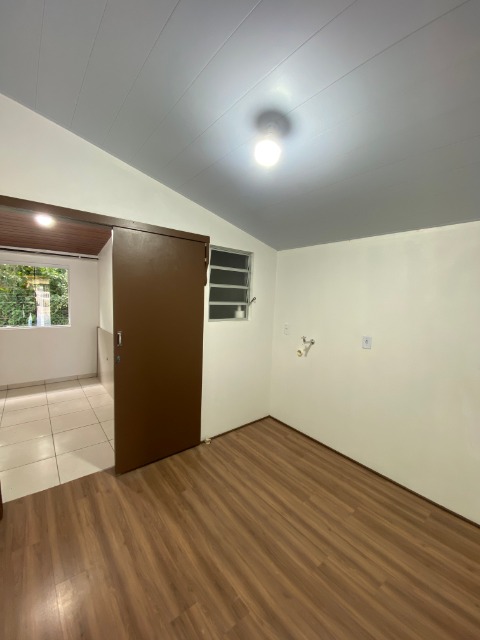 Casa para alugar com 3 quartos, 71m² - Foto 12