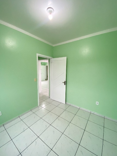 Apartamento para alugar com 2 quartos, 64m² - Foto 7