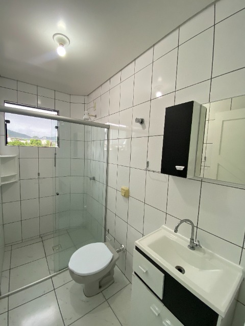 Apartamento para alugar com 2 quartos, 64m² - Foto 8