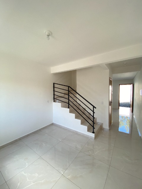 Sobrado para alugar com 2 quartos, 65m² - Foto 2