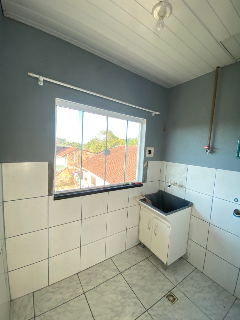 Apartamento para alugar com 2 quartos, 85m² - Foto 11