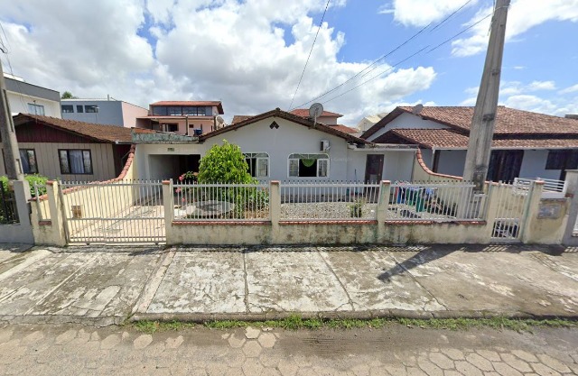 Casa, 3 quartos, 96 m² - Foto 1