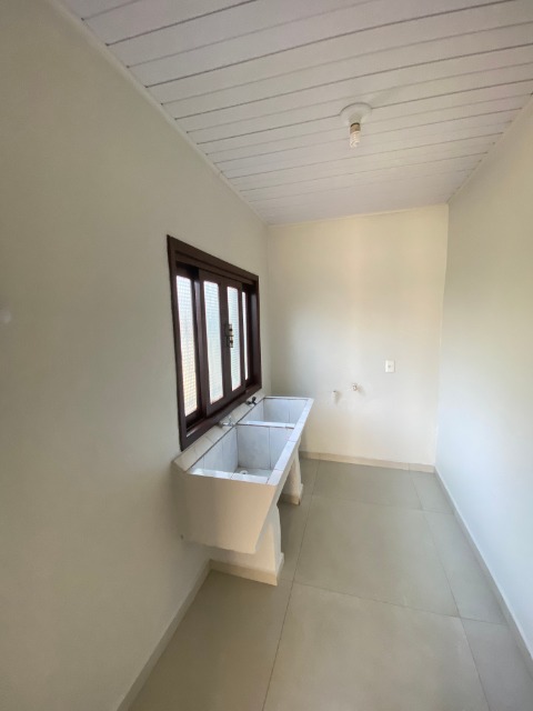 Casa para alugar com 3 quartos, 90m² - Foto 15
