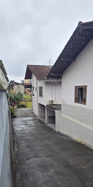 Sobrado, 9 quartos, 310 m² - Foto 4