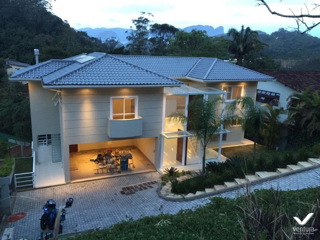 Casa à venda com 4 quartos, 600m² - Foto 16