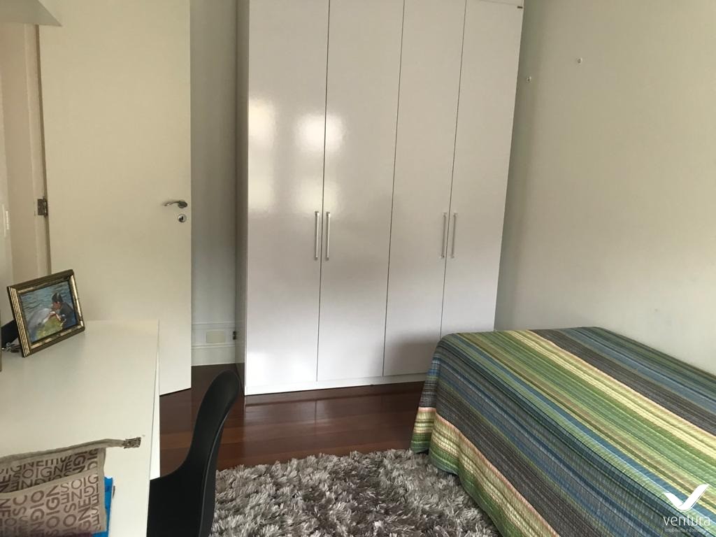 Casa à venda com 4 quartos, 300m² - Foto 16