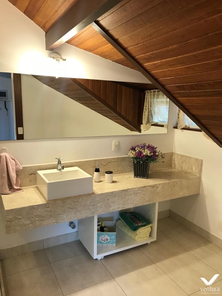 Casa à venda com 4 quartos, 300m² - Foto 37